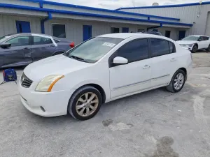 Nissan Sentra 2.0L 4 2011