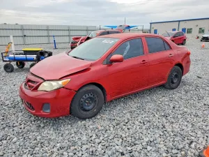 Toyota Corolla 1.8L 4 2013