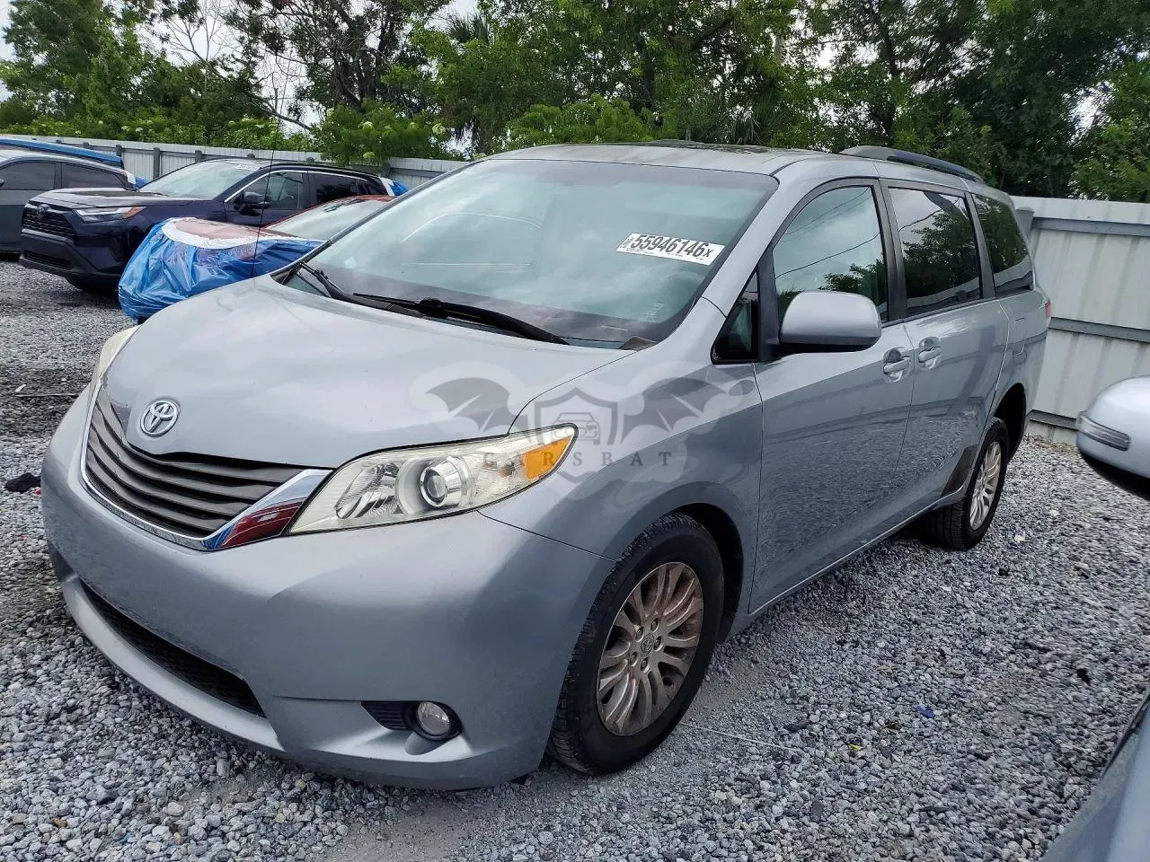 Toyota Sienna 3.5L 6 2013