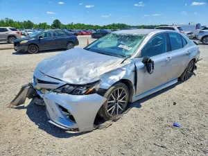 Toyota Camry 2.5L 4 2022