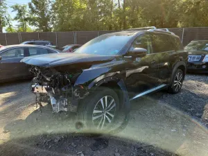 Nissan Pathfinder 3.5L 6 2023