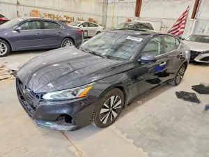 Nissan Altima 2.5L 4 2022
