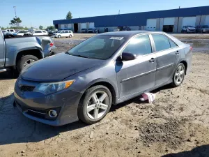 Toyota Camry 2.5L 4 2013