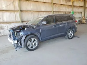 Toyota Highlander 3.5L 6 2018