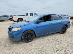 Toyota Corolla 1.8L 4 2013