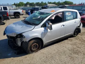 Nissan Versa 1.8L 4 2011
