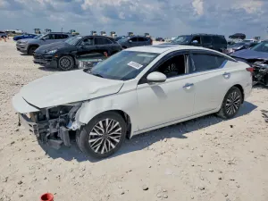 Nissan Altima 2.5L 4 2023