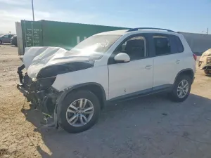 Volkswagen Tiguan 2.0L 4 2016