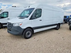Mercedes-Benz Sprinter 2.0L 4 2023
