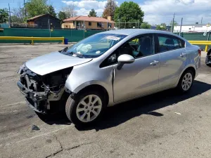 Kia Rio 1.6L 4 2012