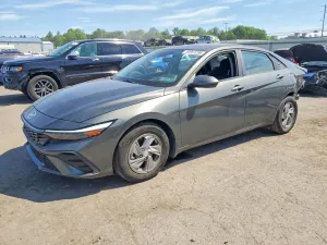 Hyundai Elantra 2.0L 4 2024
