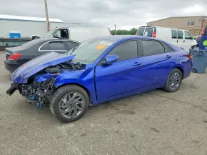 Hyundai Elantra 2.0L 4 2024