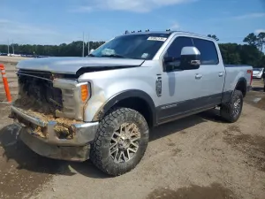 Ford F-250 6.7L 8 2019