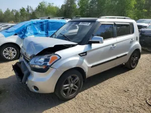 Kia Soul 2.0L 4 2011