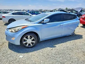 Hyundai Elantra 1.8L 4 2013