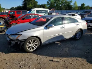 Lexus ES 3.5L 6 2011