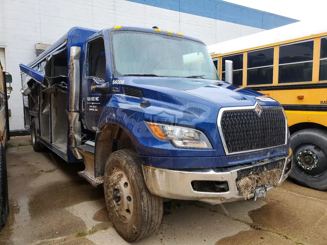 International MV Series 6.7L 6 2024