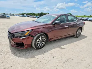 Nissan Altima 2.5L 4 2025