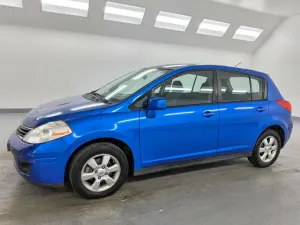 Nissan Versa 1.8L 4 2012