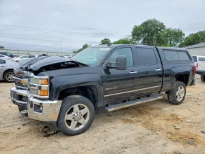 Chevrolet Silverado 1500 6.6L 8 2015