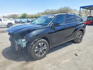 Toyota Highlander 2.4L 4 2023