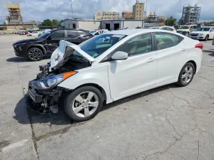 Hyundai Elantra 1.8L 4 2013