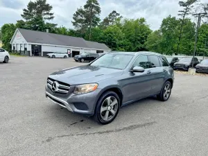 Mercedes-Benz GLC 2.0L 4 2017