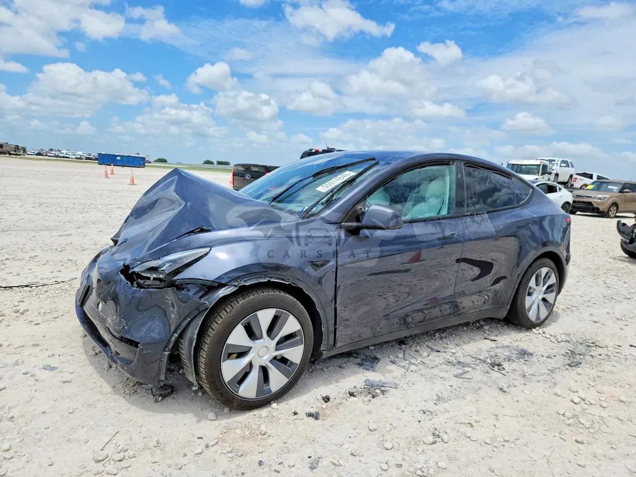 Tesla Model Y 2024