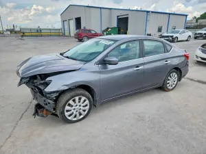 Nissan Sentra 1.8L 4 2016