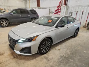 Nissan Altima 2.5L 4 2025