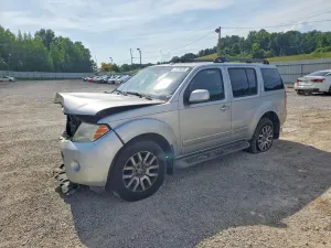 Nissan Pathfinder 4.0L 6 2012