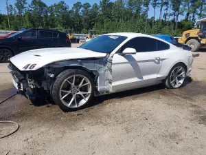 Ford Mustang 5.0L 8 2020