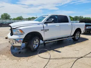 RAM 1500 5.7L 8 2019