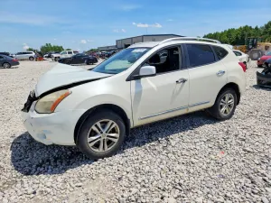 Nissan Rogue 2.5L 4 2012