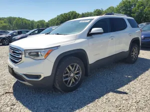 GMC Acadia 3.6L 6 2017