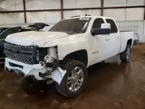 Chevrolet Silverado 1500 6.6L 8 2013