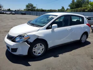 Nissan Versa 1.8L 4 2010