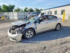 Honda Civic 1.8L 4 2015
