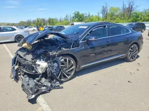 Volkswagen Arteon 2.0L 4 2021