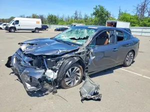 Subaru Legacy 2.4L 4 2025