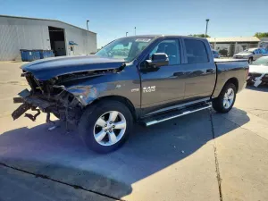 RAM 1500 5.7L 8 2014