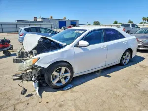 Toyota Camry 2.5L 4 2013