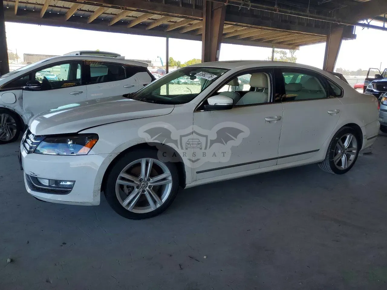 Volkswagen Passat 2.0L 4 2014