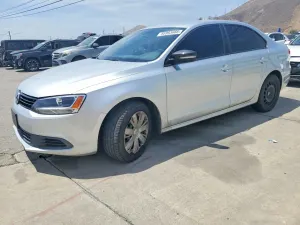 Volkswagen Jetta 1.8L 4 2014
