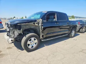 Toyota Tundra 5.7L 8 2013