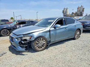 Infiniti Q50 2.0L 4 2018