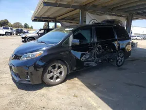Toyota Sienna 3.5L 6 2019