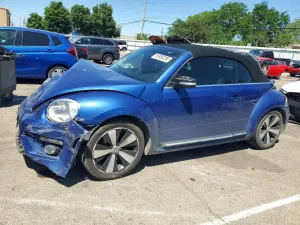 Volkswagen Beetle 2.0L 4 2013