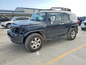 Toyota FJ Cruiser 4.0L 6 2009