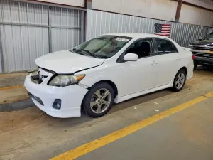 Toyota Corolla 1.8L 4 2013